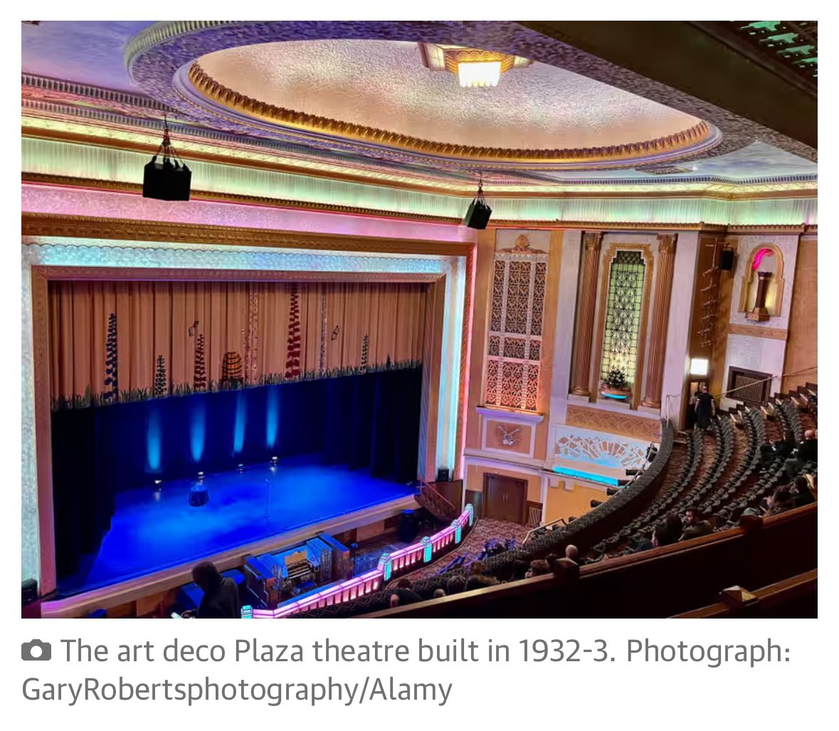 oli_edinburgh's tweet photo. Awesome to see the stunning @StockportPlaza1 featured in this article from @GuardianTravel 🎭 Such a beautiful venue loving restored to is former glory! #1930s #artdeco #theatre #cinema #stockport #restorationproject #uktravel https://t.co/wIxPqvRbZr