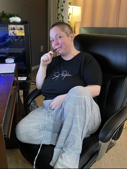 Before the        VS.            After the    club                                        club      <a href="/tag/transroommates"class="tags"><span>#transroommates</span></a>