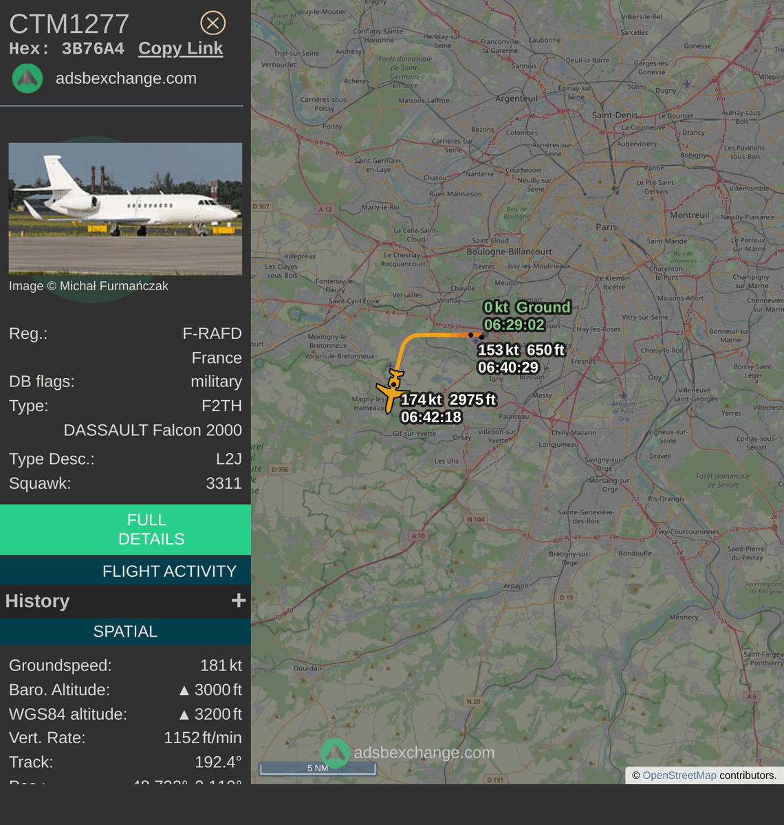 FlottePresident's tweet photo. 🛫 Un Dassault Falcon 2000LX 🇫🇷 République Française vient de décoller près de Villacoublay/Vélizy, France.
Vol #CTM1277, immatriculation #FRAFD.
Suivre le vol : https://t.co/bYrQZfyDLw https://t.co/uO19WlRcci