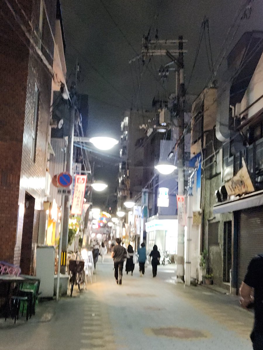 GwenByrom's tweet photo. "Bullet trip" to Japan in support of our newest venture.... https://t.co/aZm3aobDpX