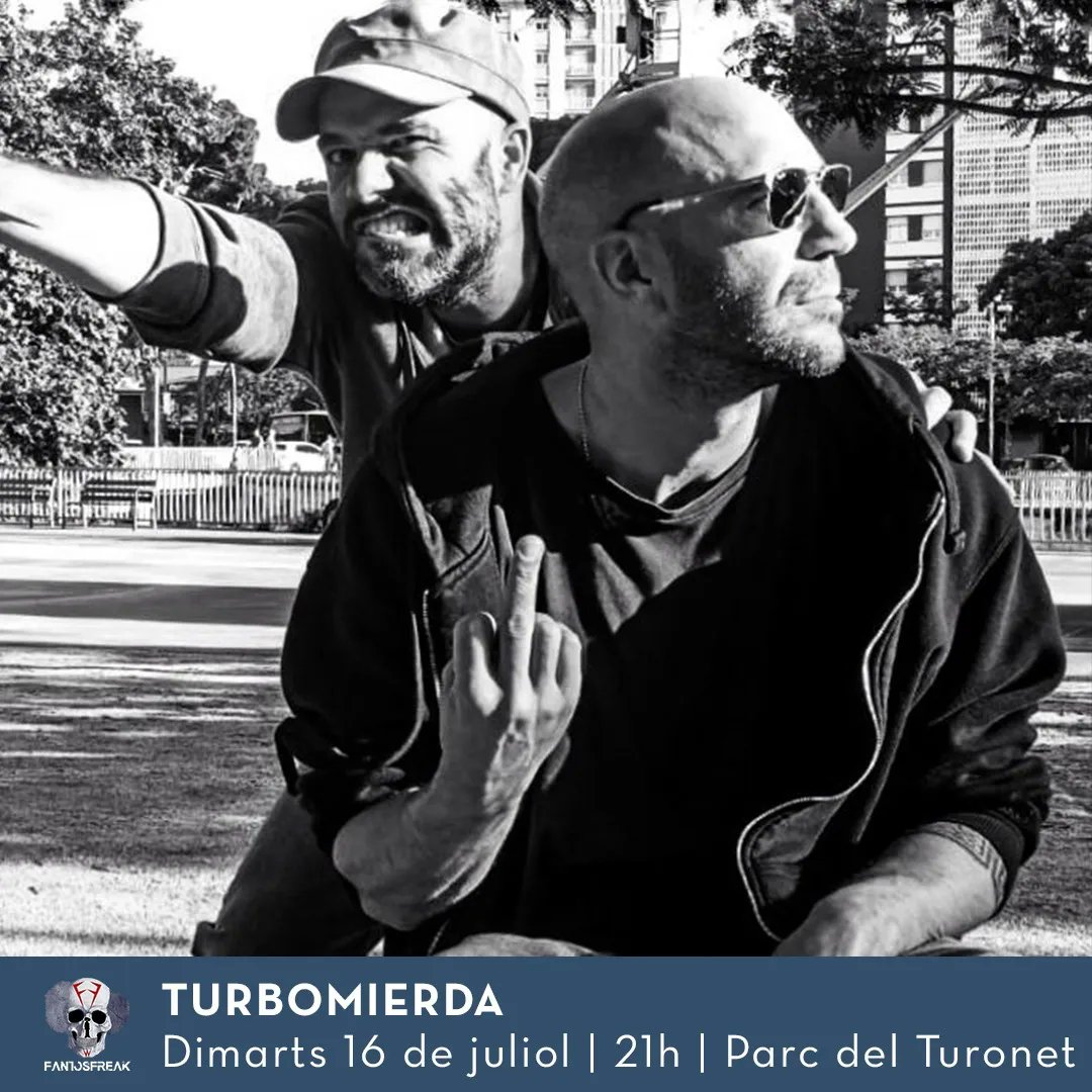 Fantosfreak's tweet photo. Segon dia!! ✨ Quina emoció tornar a trobar-nos i veure la plaça cada any més plena! Sou el millor públic del món! 🫶🏻 Sabeu el que ens espera avui?
🔸 21h: Concert de Turbomierda
🔸 22h: 2n bloc de curts a competició
•
Seguim a tope! https://t.co/qRKGJyIIMr