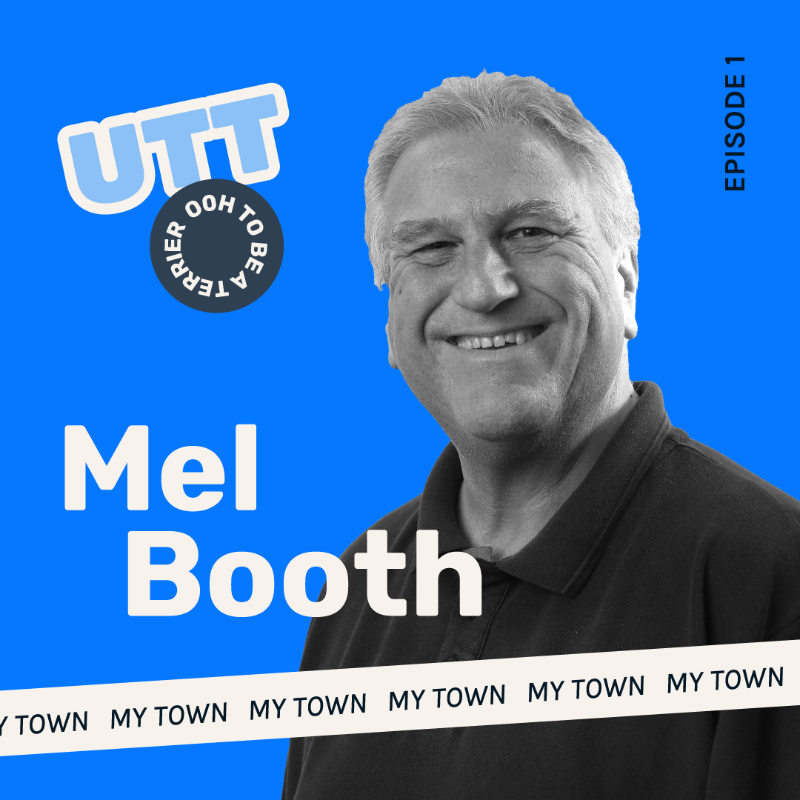 stillsmilingpod's tweet photo. 🆕 MY TOWN: MEL BOOTH 🆕

🎤 Karaoke with Neil Warnock

😮 His unpopular opinion about Steve Bruce

💔 His worst moment following Town

🎵 @melbooth43's My Town Mixtape

Listen👇

🔗 https://t.co/9yNVOnzrOa

RTs appreciated! 

#htafc