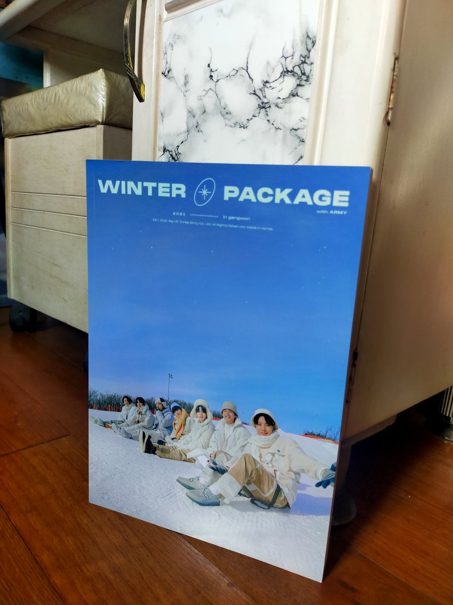 yeonheals's tweet photo. wts lfb bts ph only 

bts winter package 2021 photobook

- 200 php 
- official 
- onhand 
- mint condi 
- unsealed

inclus: 

- photobook 
- group photo

dm if interested or comment "mine" to claim! https://t.co/H9K5iubrXN