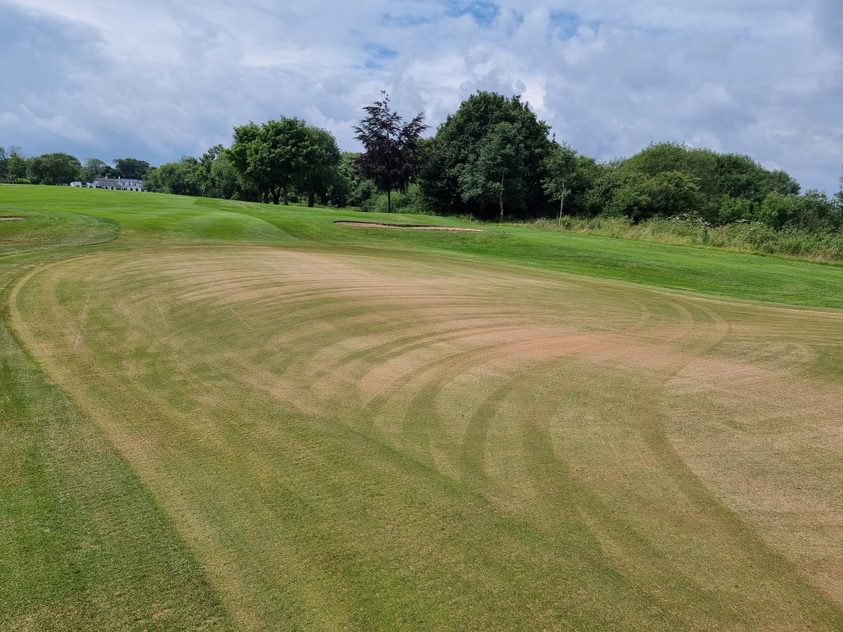 Day 1 of greens maintenance and drainage work.
13 greens hollowcored, cleared  and deep scarified
Set up top dresser for morning 
Greens at 3,15,16,17,Putting Green overseeded, sanded and brushed in .
Started drainage on 2nd green <a href="/BA_LTD/">Bancroft Amenities</a>