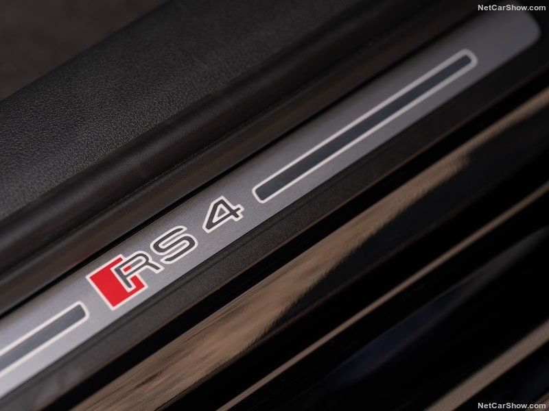 #RS4 Stocks!

🛞 RS4 Avant – Mythos Black:
/Daytona Grey. LEASE £484 + VAT/mth
🛞 RS4 Avant Carbon Black – Daytona Grey. £519 + VAT/mth
🛞 RS4 Avant Carbon Black Comfort &amp; Sound Pack – Daytona Grey, Navarra Blue, Mythos Black, Glacier White.
£529 + VAT/mth
yellowcarshop.co.uk