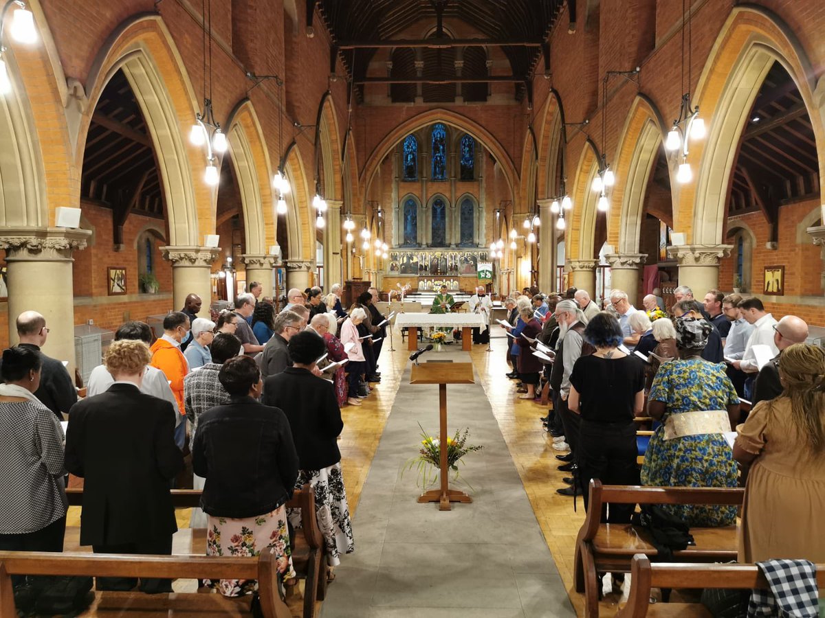 What a wonderful service we had last night hosting the commissioning of Church Wardens in Enfield. We met our new Bishop of Edmonton <a href="/TheOutsider40/">Anderson Jeremiah</a> and enjoyed meeting our friends from different parishes. Thanks to all who helped <a href="/dioceseoflondon/">London Diocese</a> <a href="/churchofengland/">The Church of England</a>