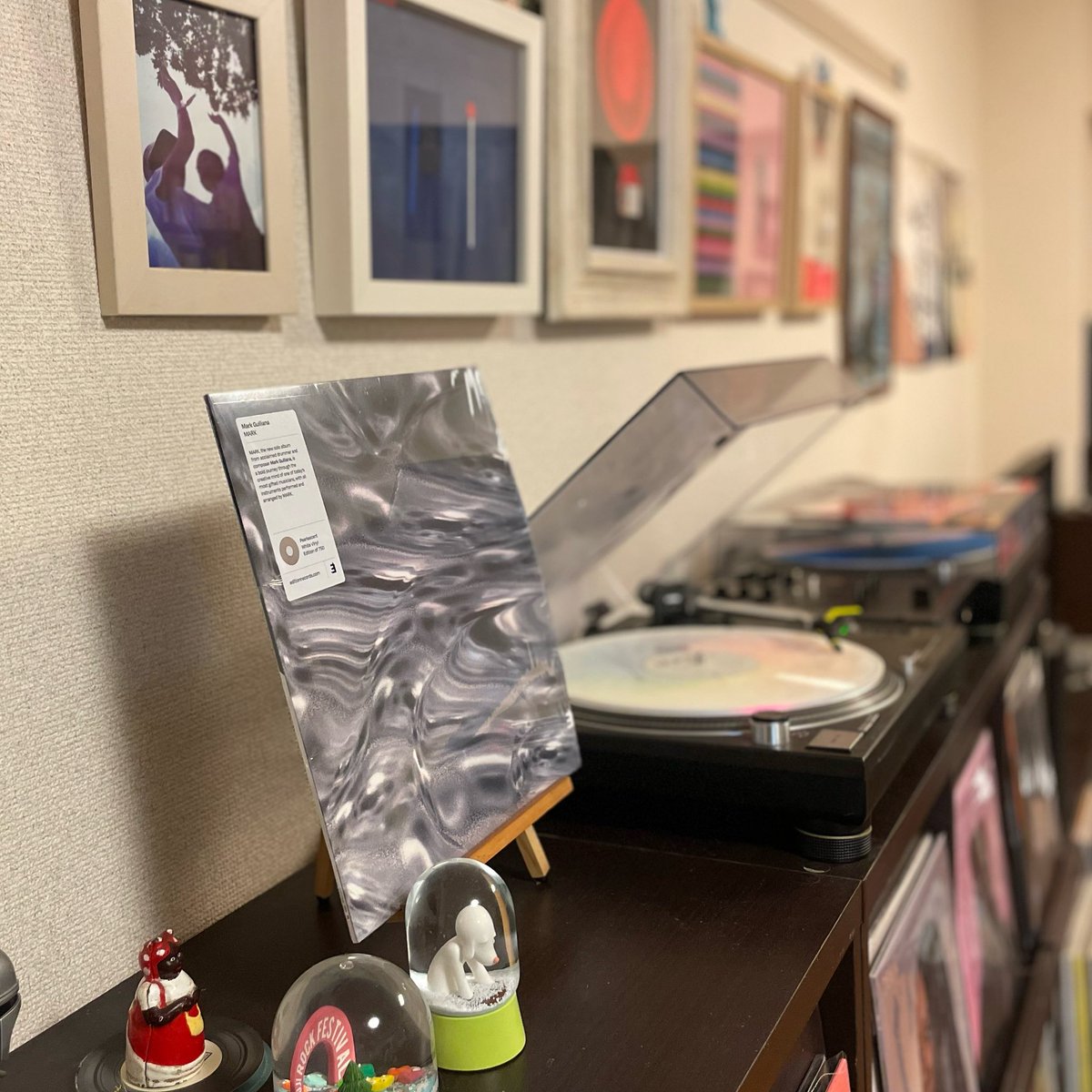 tetsukoyama1's tweet image. Mark Guiliana / MARK 宅録？のソロアルバム、最高です😊送料15£もかかったせいか早く届いて嬉しい　#markguiliana  #editionrecords