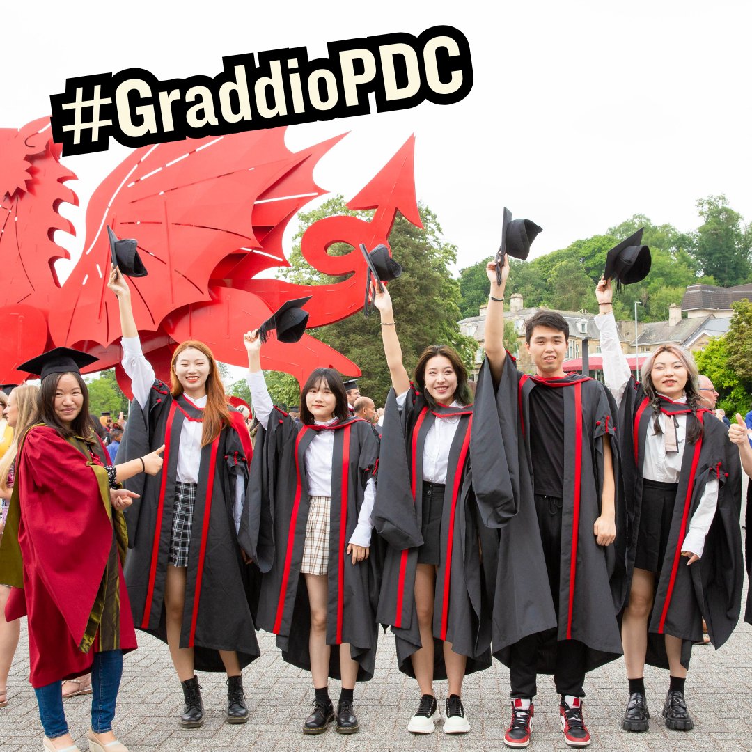 🎓 Graddio… mae’n amser meddwl am eich dyfodol!

👉 bit.ly/GraduateGiveaw… 

#GraddioPDC #GyrfaoeddPDC