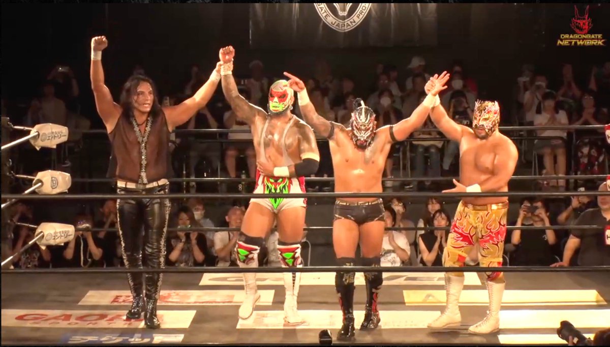 XLLluchalibre's tweet photo. ¡Orgullo Mexicano 🇲🇽! #biglucha bien repredentado por @flamita_dtu en Japón 🔥 felicidades paisanos https://t.co/nNKY1Vmw3Y