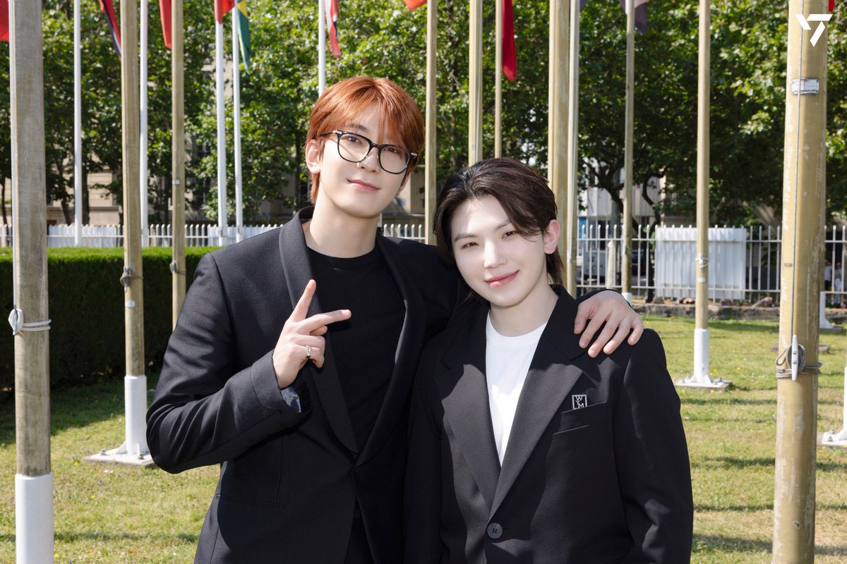 twonine___'s tweet photo. 이것뭐에요? https://t.co/M0DN5FEGK2