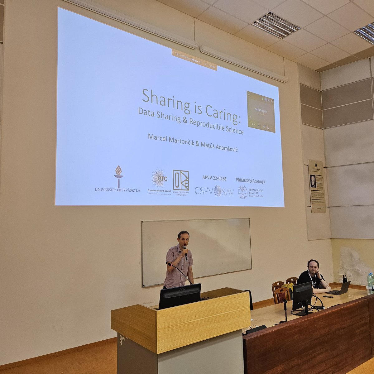 Methodology workshop #2 Open Science and Responsible Research Practices lead by <a href="/Matus_Adamkovic/">Matus Adamkovic</a> and Marcel Martončik, senior researchers at <a href="/AkademiaVied/">SAV</a> #summerschool #easpinfo #openscience