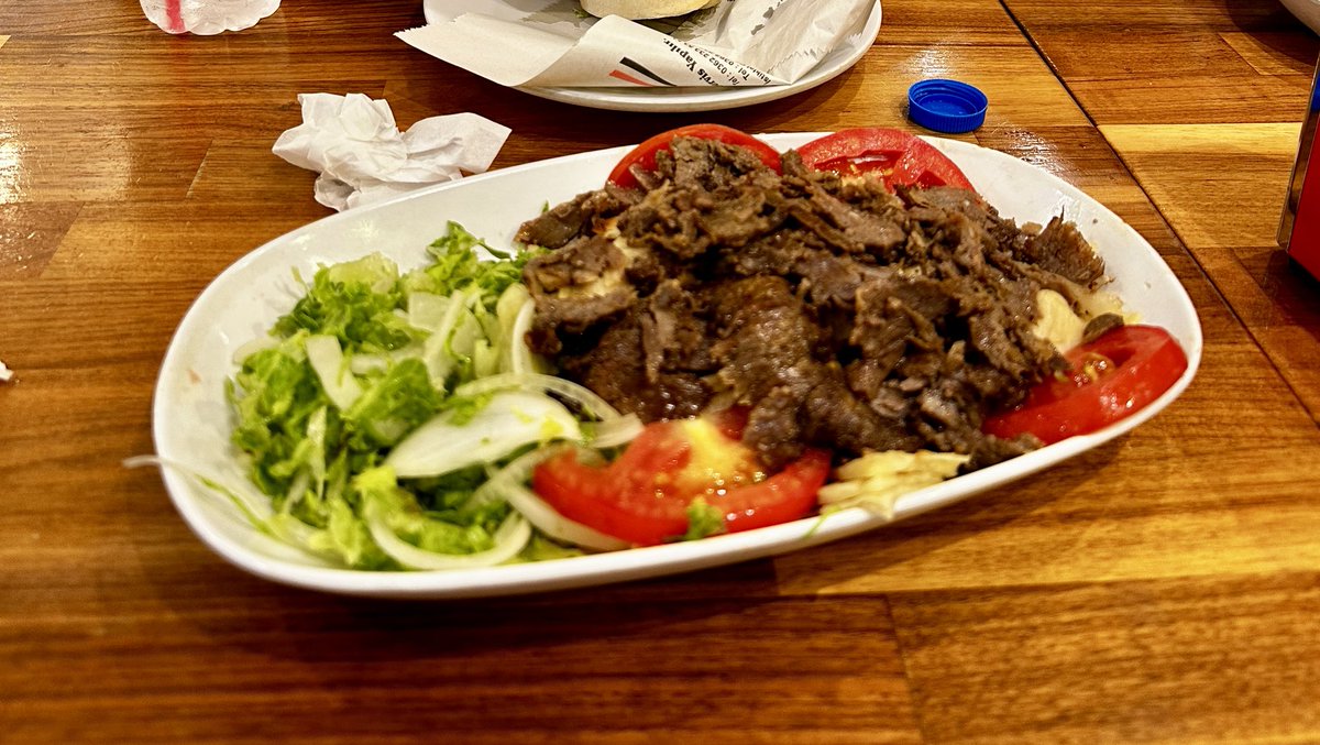 nesafatsum's tweet photo. Döner = Çalıkuşu. 🤌🤌🤌 https://t.co/UBqNaWY473
