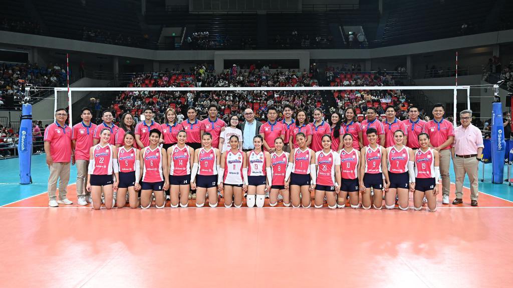 lizanne_927's tweet photo. Let’s go, Creamline!!! 🩷 https://t.co/38WawY4pZn