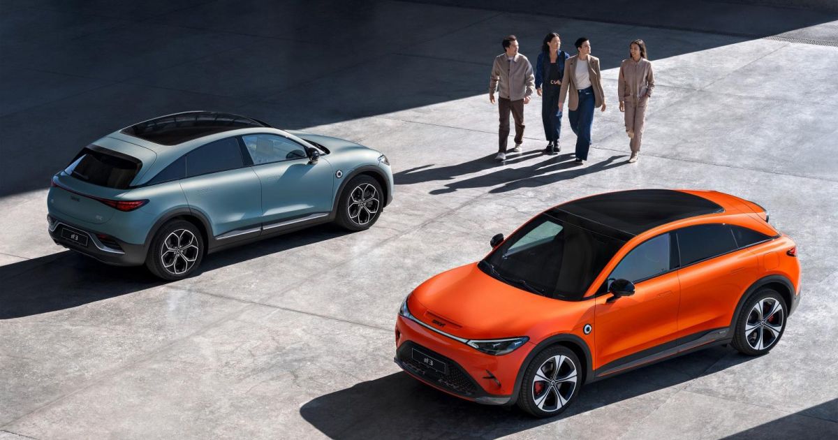 EVNewsAustralia's tweet photo. 2025 Smart #1 and #3: Electric SUVs priced for Australia https://t.co/muyrcUhjf0 #evowner #innovation https://t.co/kTwrYSOO65