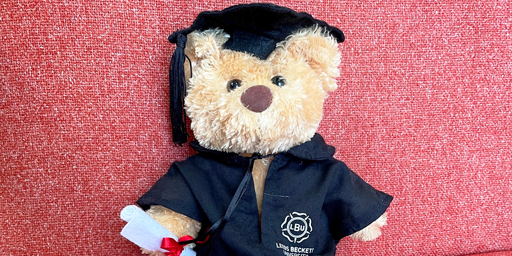 Leeds Beckett Library & Learning Services tweet media