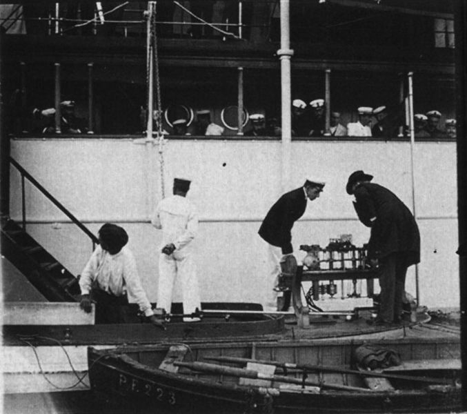 MuseuInfUPV's tweet photo. #EfemérideInf: Tal día como hoy de 1903, se publica la patente número 31918 de Leonardo Torres Quevedo, donde presenta un sistema "Telekine" para gobernar a distancia un movimiento mecánico. En 2006, la IEEE lo calificó como un "hito" para la historia de la ingeniería mundial". https://t.co/mXWV2vFYRW