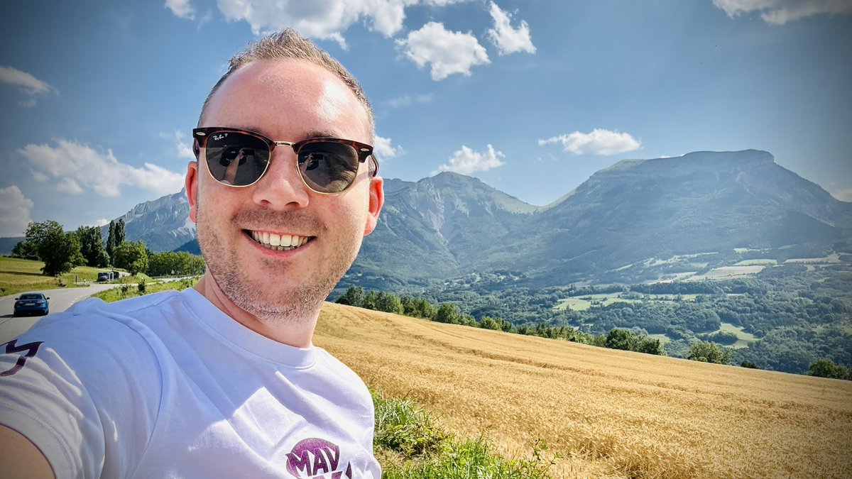 fraser_strachan's tweet photo. Absolutely stunning scenes on the #Maverick1K 🤩 #Roadtrip https://t.co/Vyk1wKPVG2