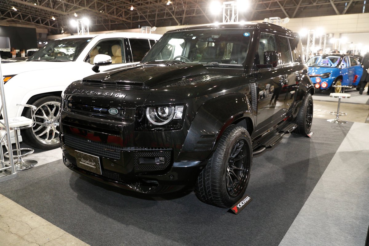 GEOLANDAR_JP's tweet photo. 東京オートサロン 2024 ジオランダー装着車ご紹介

FAIRY DESIGN 様

車輛：FAIRY DESIGN DEFENDER
装着タイヤ：GEOLANDAR A/T G015
サイズ：265/50R20

#YOKOHAMA #ヨコハマタイヤ #GEOLANDAR #ジオランダー #AT #G015 #ディフェンダー #FAIRYDESIGN #TAS #オートサロン https://t.co/hEijzRJz5b