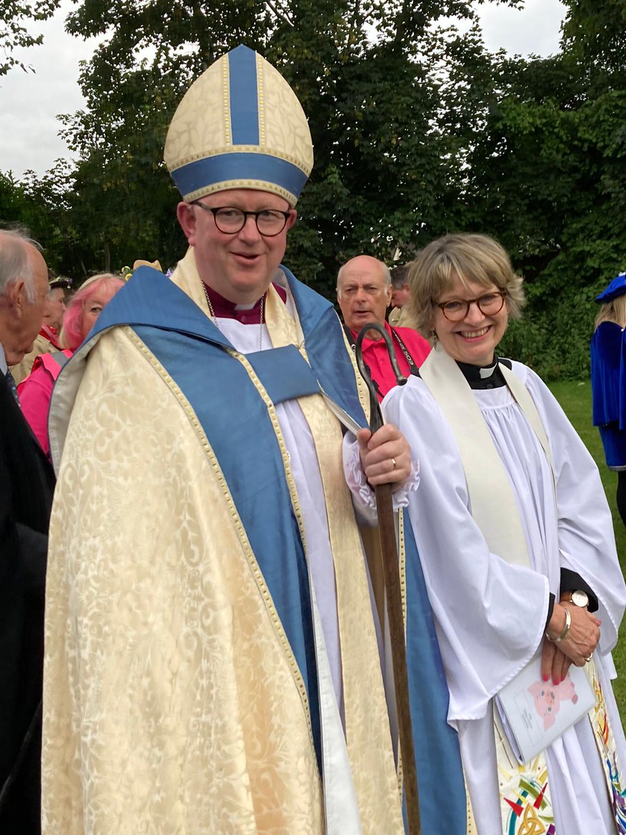 St Mary's Church, Dunmow tweet media