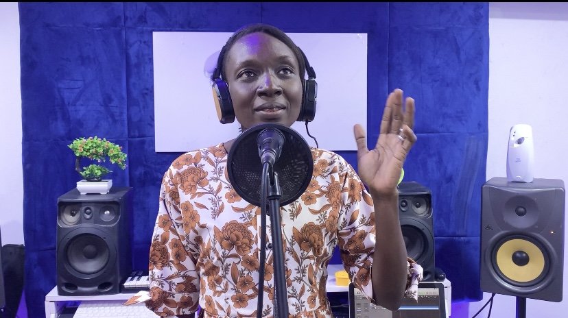 johnsonkeyz's tweet photo. Yesterday in my Studio, we had an amazing time with Mrs Akilapa 
#Johnsonkeyz
#jayvikrecords
#Encounter
#Trump https://t.co/JZMfhdwiYN