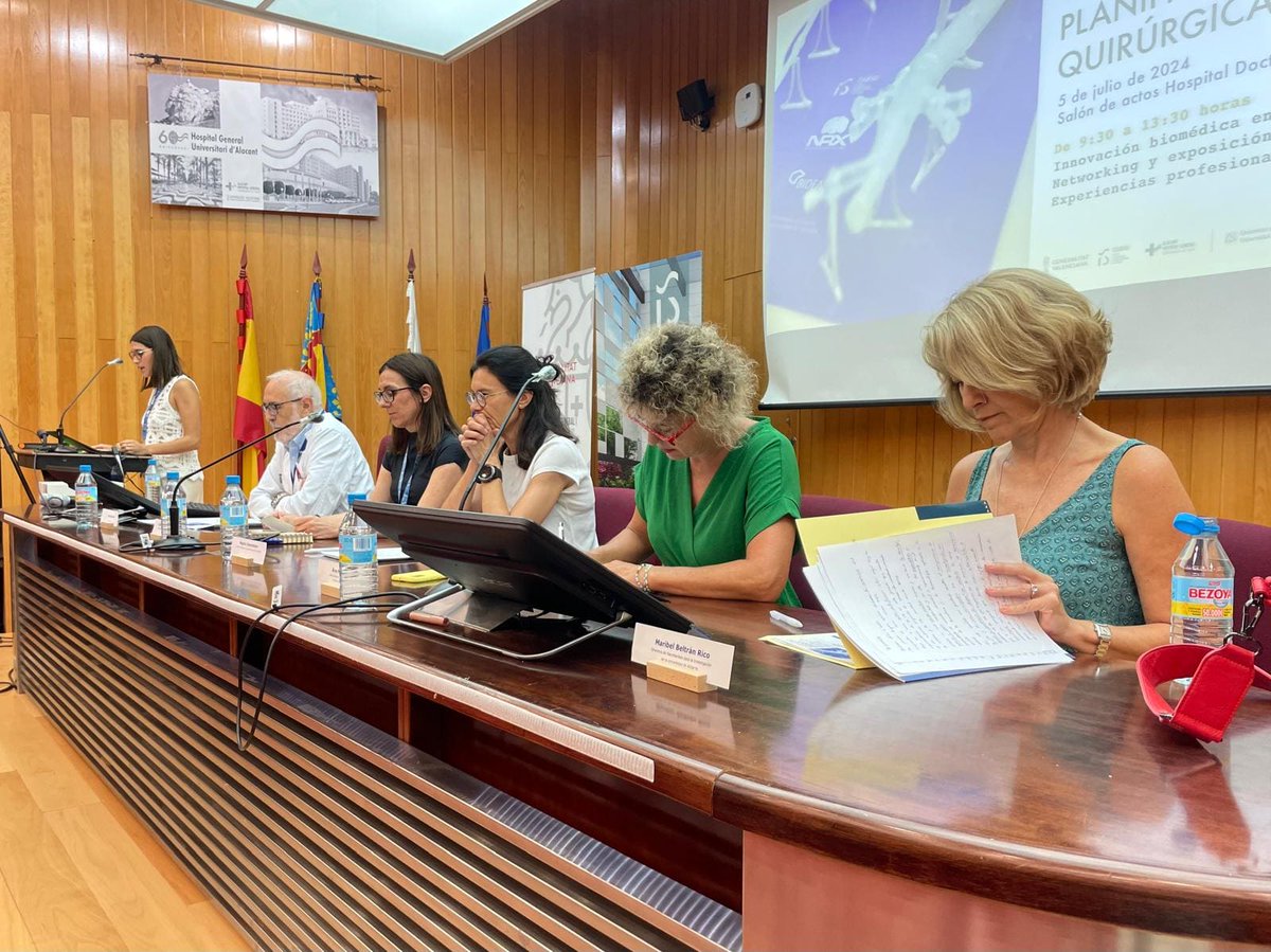 biofab_alc's tweet image. 👏🏼 Un agradecimiento especial a los participantes de la mesa inaugural por sus palabras tan inspiradoras, y a nuestros ponentes, cuyos conocimientos de #PlanificaciónQuirúrgica han enriquecido nuestras jornadas. 

@isabial_iis #UA #UAdivulga #IngenieríaBiomédica