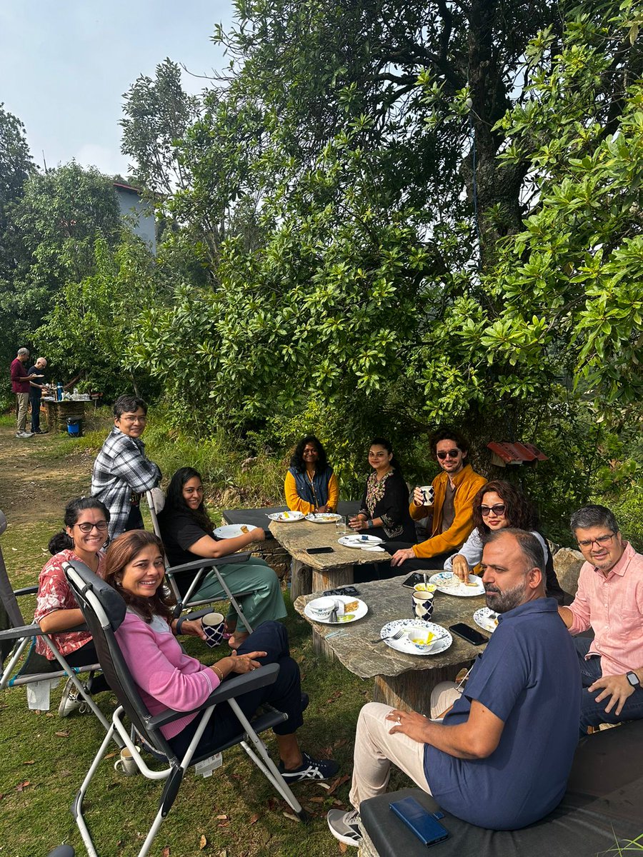 HimalayanWrite's tweet image. 8848.

That&apos;s it. That&apos;s the caption.

PS. Internal joke of this batch😝 Go figure.

#TheHimalayanWritingRetreat #creativewriting #CreativeWritingCourse #Himalayas #writers #WritingCommunity #WritersRetreat #Nature