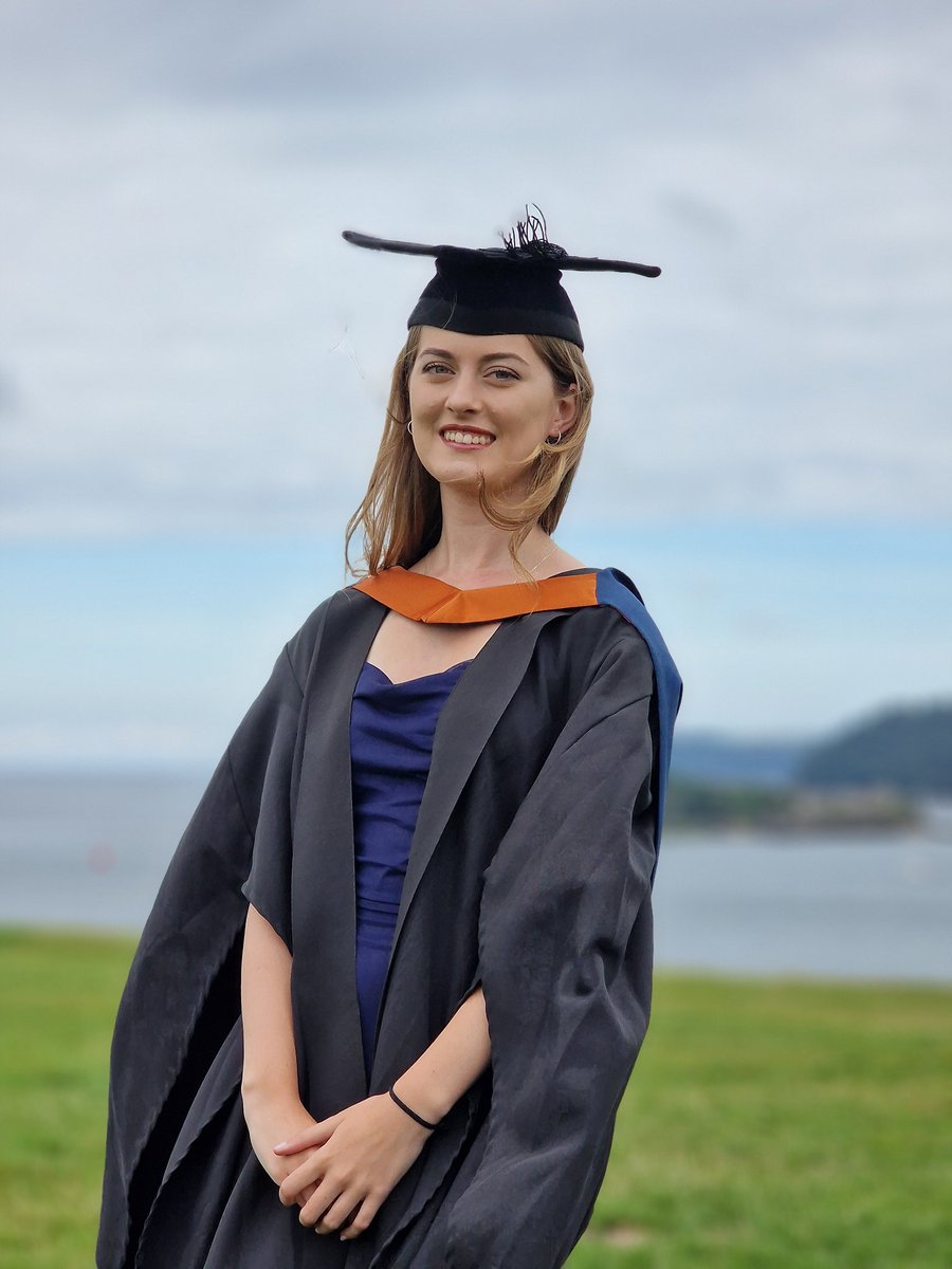 stevecottam's tweet photo. #plymgrad
Well done Kaitlan...  we're all so proud of you! https://t.co/g9hmqVdMtE