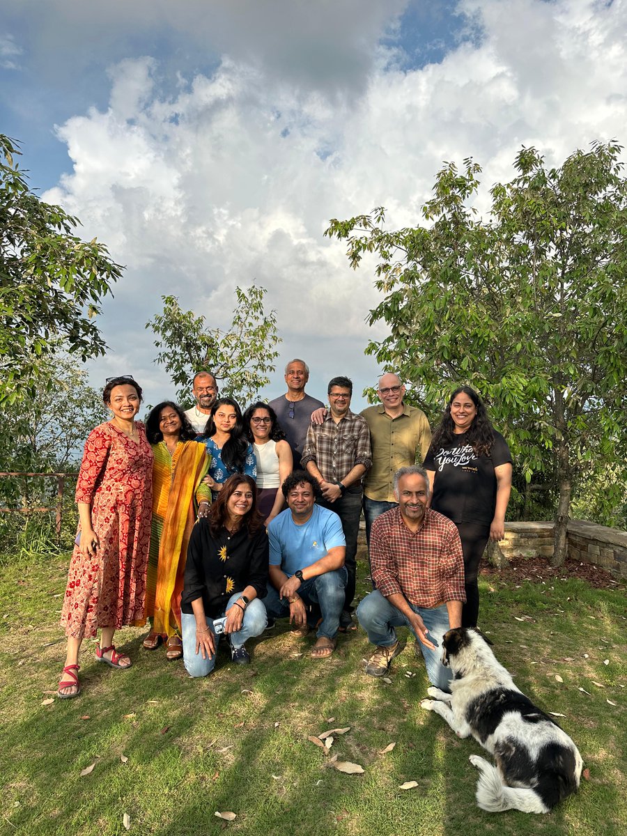 HimalayanWrite's tweet image. 8848.

That&apos;s it. That&apos;s the caption.

PS. Internal joke of this batch😝 Go figure.

#TheHimalayanWritingRetreat #creativewriting #CreativeWritingCourse #Himalayas #writers #WritingCommunity #WritersRetreat #Nature