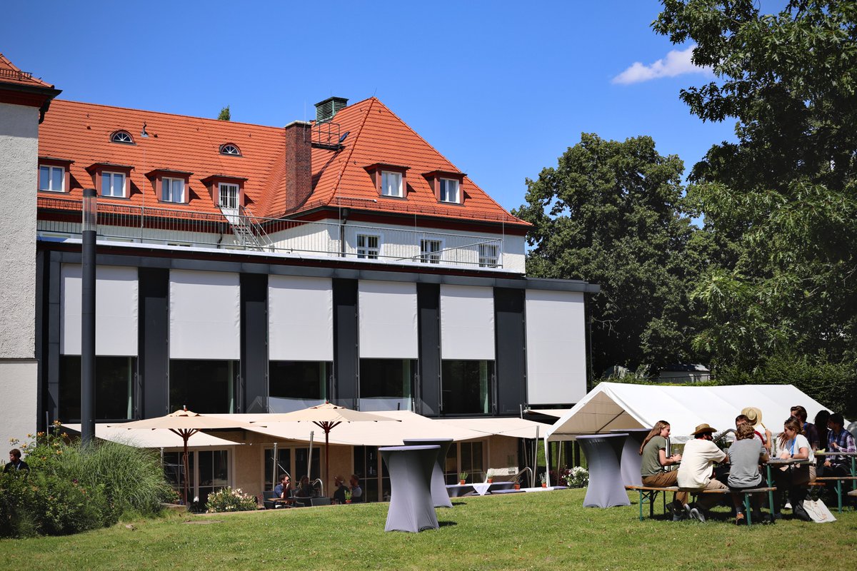 Laurel Raffington, PhD (@laraffington) on Twitter photo Our group at <a href="/maxplanckpress/">Max Planck Society</a> Harnack Haus for a day of "Science Dreamwork"! What social problem or research theme would you explore if data and methods were of no concern? #MPRGBiosocial Our group at <a href="/maxplanckpress/">Max Planck Society</a> Harnack Haus for a day of "Science Dreamwork"! What social problem or research theme would you explore if data and methods were of no concern? #MPRGBiosocial