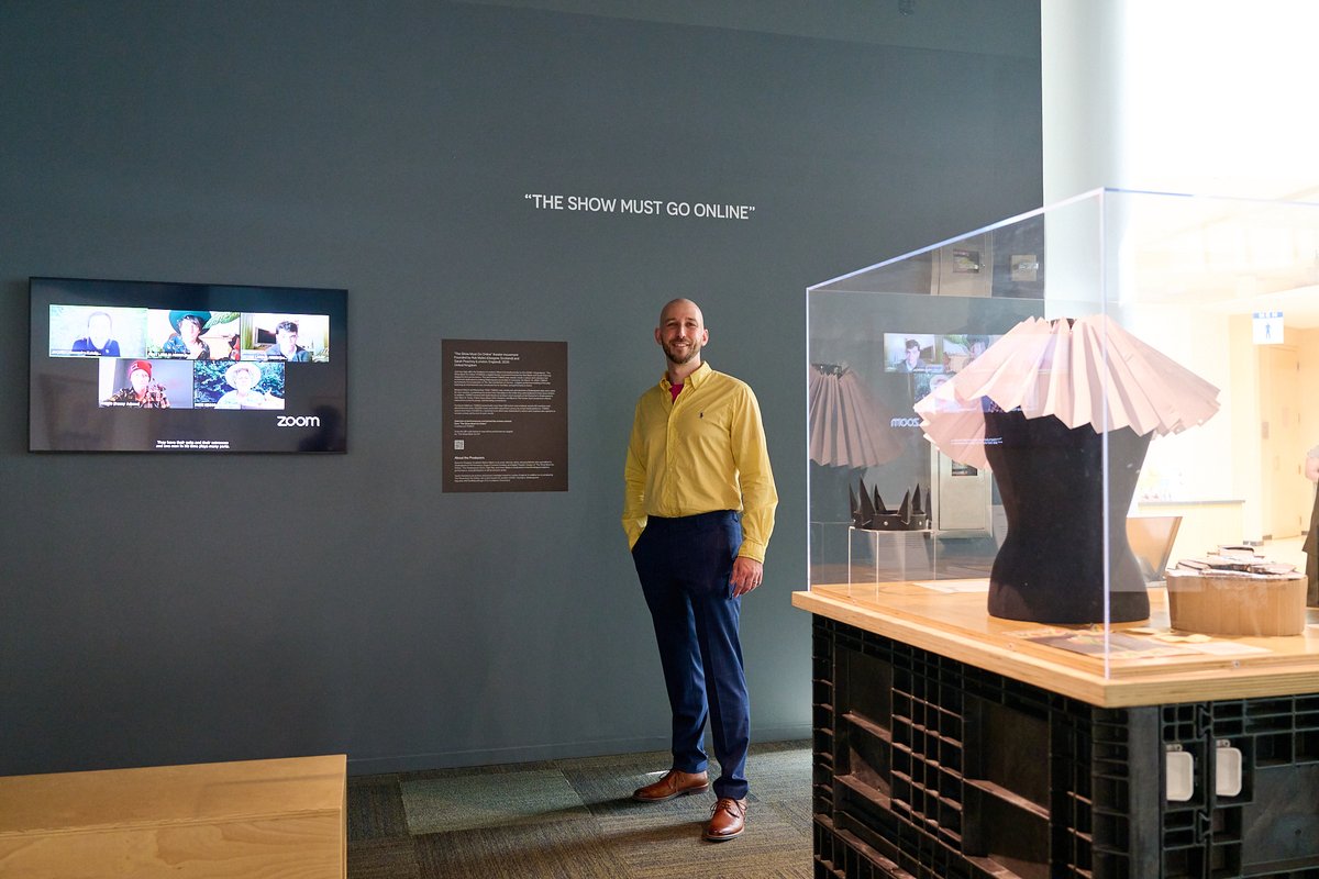 Robert Myles (@robmyles) on Twitter photo The <a href="/cdcmuseum/">David J Sencer CDC Museum</a> Stand & Witness: Art In The Time of Covid19 Exhibition ft. <a href="/TSMGOnlineLive/">The Show Must Go Online</a> is now open until October. A surreal and wonderful experience getting to see these pieces brought together for the first time in Atlanta, Georgia... 🧵 The <a href="/cdcmuseum/">David J Sencer CDC Museum</a> Stand & Witness: Art In The Time of Covid19 Exhibition ft. <a href="/TSMGOnlineLive/">The Show Must Go Online</a> is now open until October. A surreal and wonderful experience getting to see these pieces brought together for the first time in Atlanta, Georgia... 🧵
