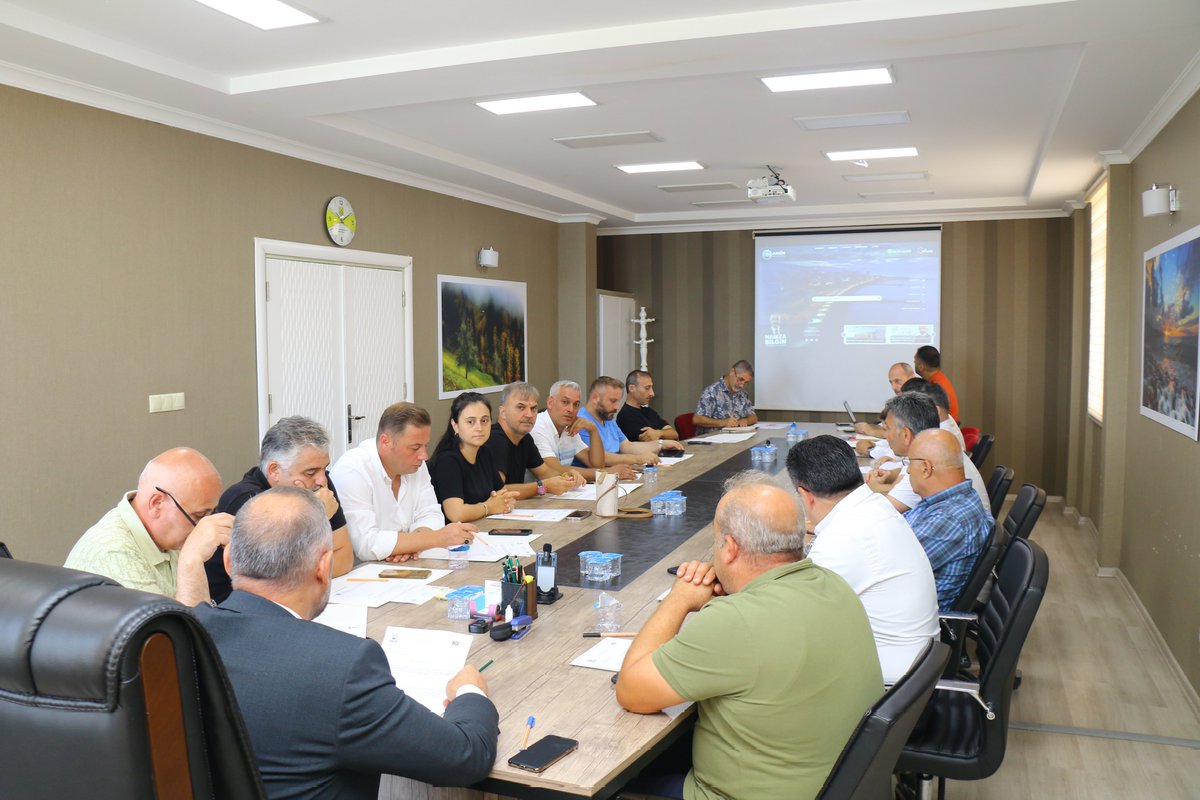 Meclis üyelerimizin katılımlarıyla Temmuz Ayı Olağanüstü Belediye Meclis Toplantımızı Halil İbrahim Kefelioğlu Toplantı Salonu'muzda gerçekleştirdik.

Toplantımız hayırlara vesile olsun.