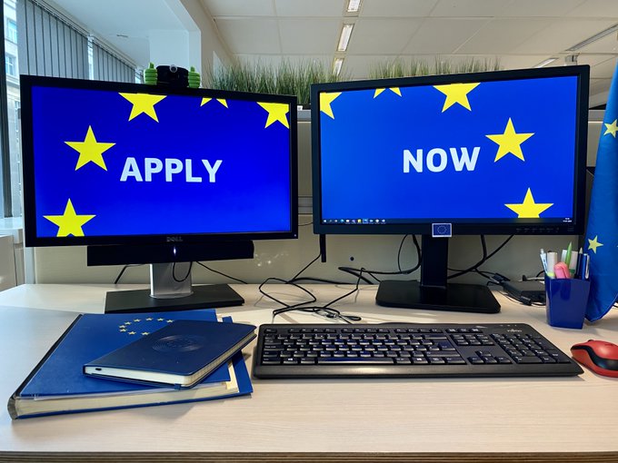 EU Commission in Ireland (@eurireland) on Twitter photo Interested in carrying out a paid traineeship at the <a href="/EU_Commission/">European Commission</a>?
Applications for the 5 month #BlueBookTraineeship starting in March 2025 have just opened!
Find out more about eligibility criteria and how to apply 👉 traineeships.ec.europa.eu/index_en
#jobfairy Interested in carrying out a paid traineeship at the <a href="/EU_Commission/">European Commission</a>?
Applications for the 5 month #BlueBookTraineeship starting in March 2025 have just opened!
Find out more about eligibility criteria and how to apply 👉 traineeships.ec.europa.eu/index_en
#jobfairy