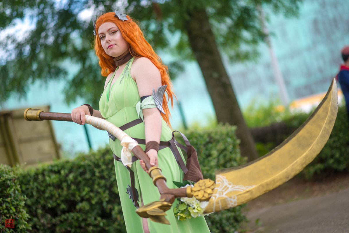 JariaCosplay's tweet photo. Petite photo de mon dernier cosplay de l'univers de Final Fantasy XIV avec Nophica 🌿
@FF_XIV_FR #ffxivcosplay #FFXIV https://t.co/nG5yy02Jyp