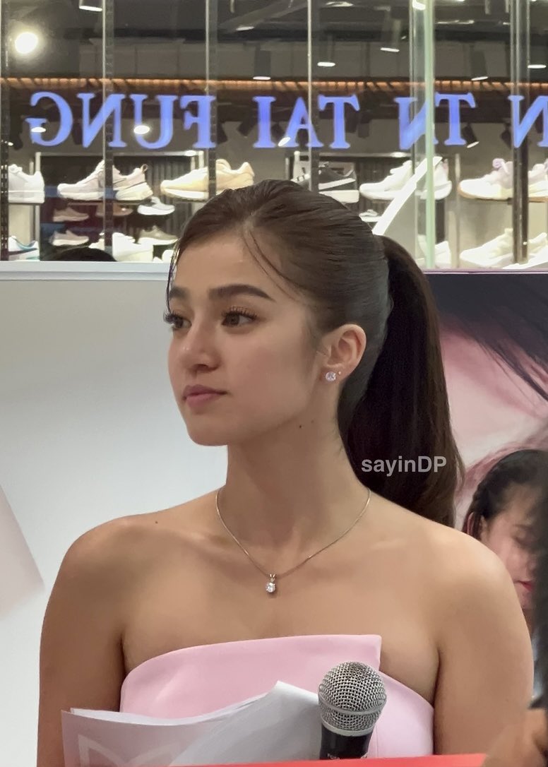sayinDB_'s tweet photo. The face card category is so strong

BELLE BLOSSOMS WITH PONDS

#BelleForPONDS
#BelleMariano https://t.co/M2Sm0X5CrZ
