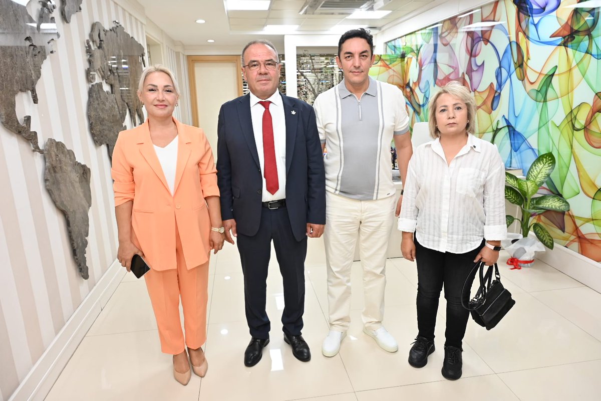 MuhammetAC85863's tweet photo. Genel Başkan Yardımcımız Faruk Pala ve il yönetimimiz ile birlikte görevinin başına geçen Kepez Belediye Başkanı Sayın Mesut Kocagöz’ü ziyaret ederek hem geçmiş olsun dileklerimizi ilettik hem de görevinde başarılar diledik
@GelecekPartiTR 
@Ahmet_Davutoglu 
@AyhanSeferUSTUN https://t.co/pkthjghxwp