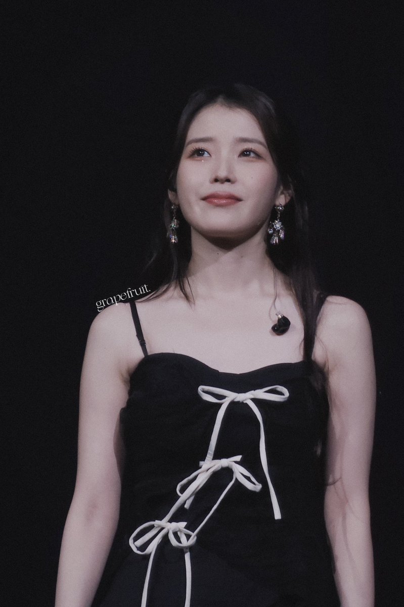 10grapefruit17's tweet photo. 📷240715📷
📷IU HEREH USA Tour📷
@ Newark 

오늘 너무너무 행복해,,, 지은언니 덕분에♡

#아이유 #IU
#HEREH #IU_WORLD_TOUR https://t.co/I3tVd51TFc