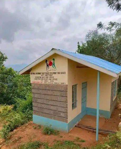 This building costed 1.8M. Yes, this is what is fucking wrong with this country Mr President. If you are not mad at this plunder you are sick. <a href="/ahmednasirlaw/">Ahmednasir Abdullahi SC</a> <a href="/citizentvkenya/">Citizen TV Kenya</a> <a href="/WMutunga/">Dr Willy M Mutunga, Chief Justice, Kenya (2011-16)</a> <a href="/EACCKenya/">EACC</a>