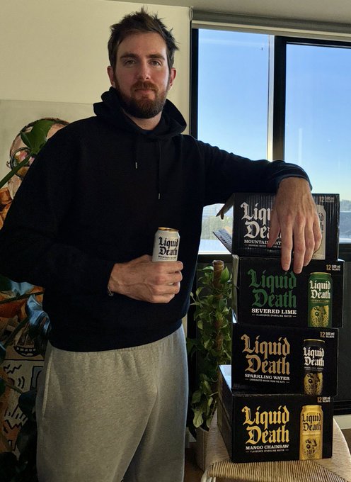 I took this pic for my ig story but I liked it so much Twitter can have it too   Thanks for the cans