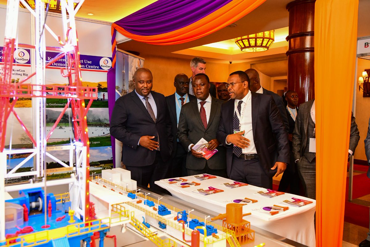 KenGenMDandCEO's tweet image. On the sidelines of the #KGC2024, with the State Department for Energy Principal Secretary, @AlexKWachira, and the Industrialization PS, Dr. Juma Mukwahana, going through a detailed model of the @KenGenKenya geothermal generation process. #JenGaKenGen #KGC2024