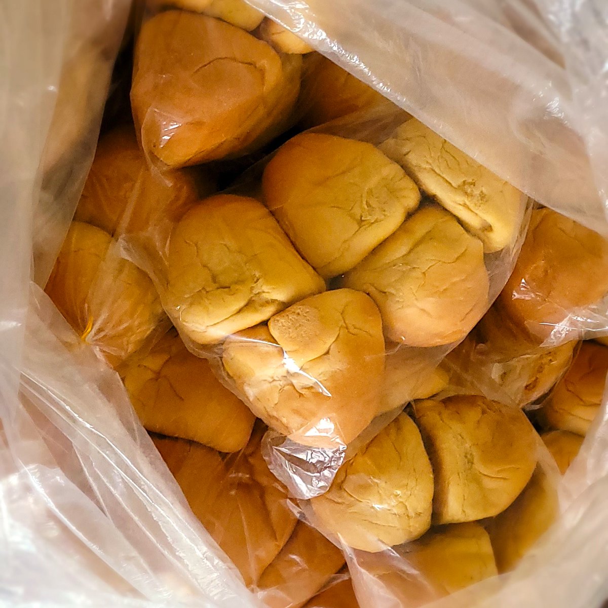 maphlixtrust's tweet image. #TriviaTuesday Did you know that sweet potatoes can be used to make flour? Yes, you read that right! Get your OFSP flour from us, Maphlix Trust Ghana Limited! Boost your baking game with our nutritious and delicious flour! #SweetPotatoFlour #OFSP #MaphlixTrust #Ghana  #Foodies