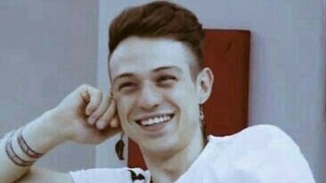 Chenesai_6311's tweet photo. 🥹🫶🏻💖
#Irama 💙💫 https://t.co/7vwH5nCmIk