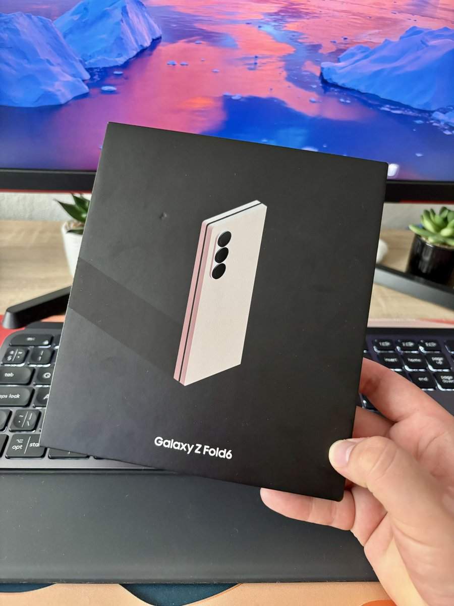 Na pierwszy rzut oka zmiany względem poprzednika to raczej kosmetyka, ale czy na pewno? Samsung Galaxy Z Fold 6 melduje się na testach, wkrótce pierwsze wrażenia 😅
