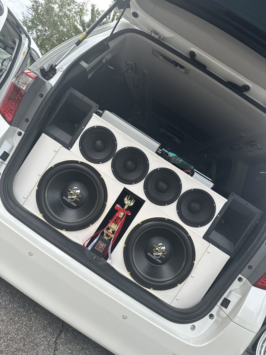 日曜日は赤鬼富岡杯に行って来ました！
アルファードかなりの台数いましたがアルファード部門4位でした！オーディオシステム変更して良かったです！去年の赤鬼は特別賞だったのでリベンジできて嬉しい🥺