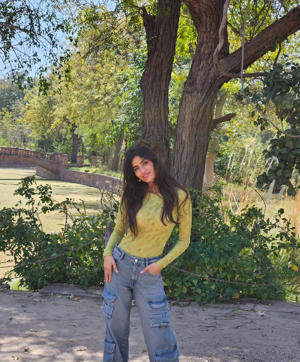stargallery2020's tweet photo. #Neikitha #NikitaTiwari https://t.co/6SJJTKbUr3