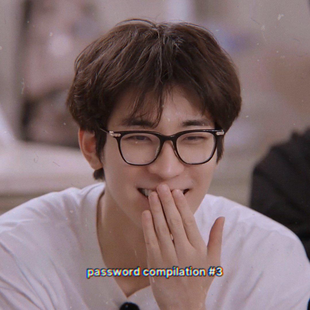 isuzuuu17's tweet photo. in celebration of my graduation, Wonwoo's birthday and hitting 5k followers; here is our password compilation #3! 💛

— BAWAL magbulong/magpabulong
— YES to hints FROM other readers 
— if nakapasok na kayo sa privatter, bulong responsibly sa pili. hindi lahat.
— no minors please https://t.co/Kpj4yyNCgN