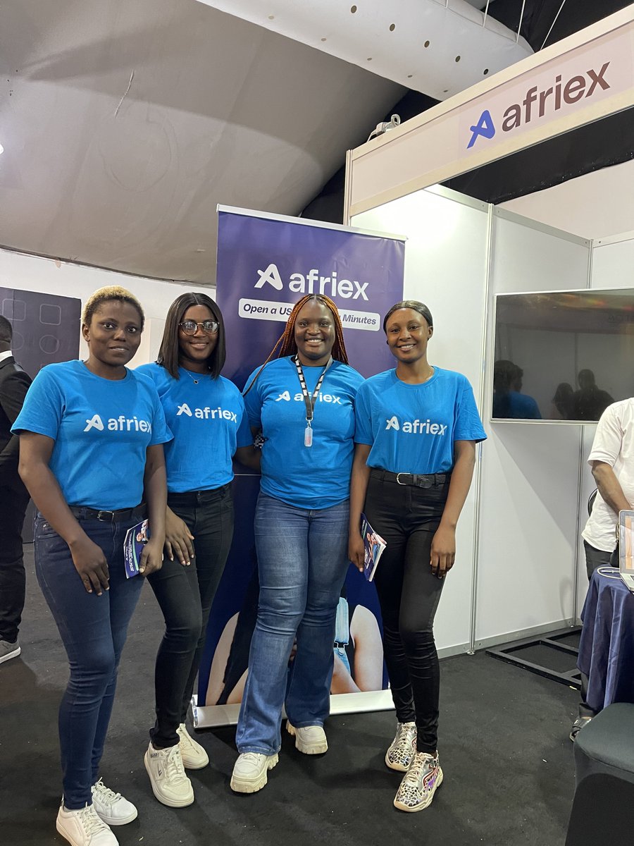 afriexapp's tweet photo. Send happiness home in seconds with @afriexapp 

Peep the team at #Lagosstartupweek 💙 https://t.co/7UZfSvzkcj