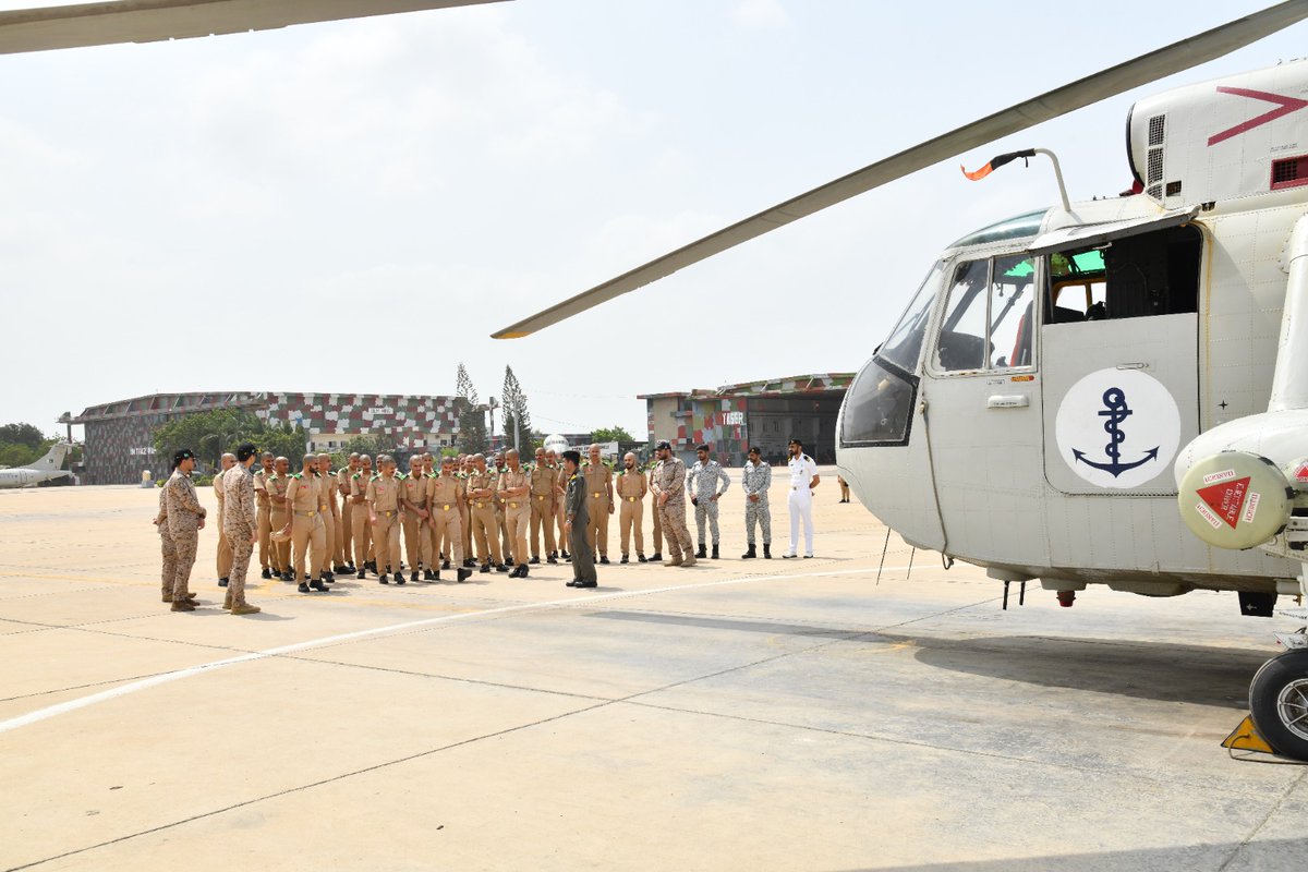 Defense_Talks's tweet image. PAKISTAN NAVY CONDUCTED SEA TRAINING OF ROYAL SAUDI NAVY FORCES OFFICERS AND CADETS 🇵🇰🇸🇦

96 Royal Saudi Naval Forces (#RSNF) trainees from the King Fahad Naval Academy completed comprehensive sea training. 

The Training collaboration serves as a testament to the mutual…