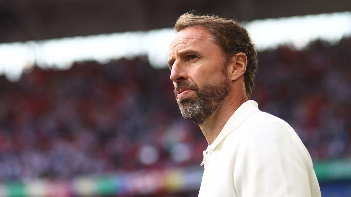 MirrorBreaking_'s tweet photo. BREAKING Gareth Southgate quits as England manager
https://t.co/CFsMrSyKxb https://t.co/H7tDmdwZ2u
