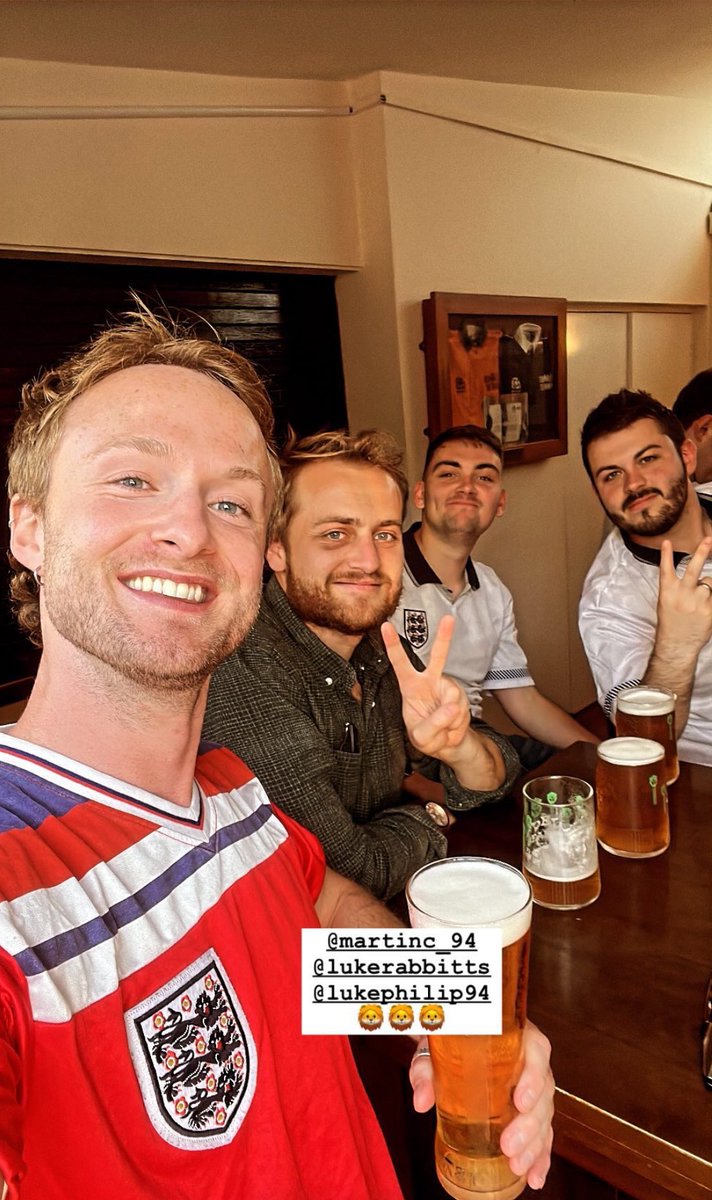 Martin Collins tweet media