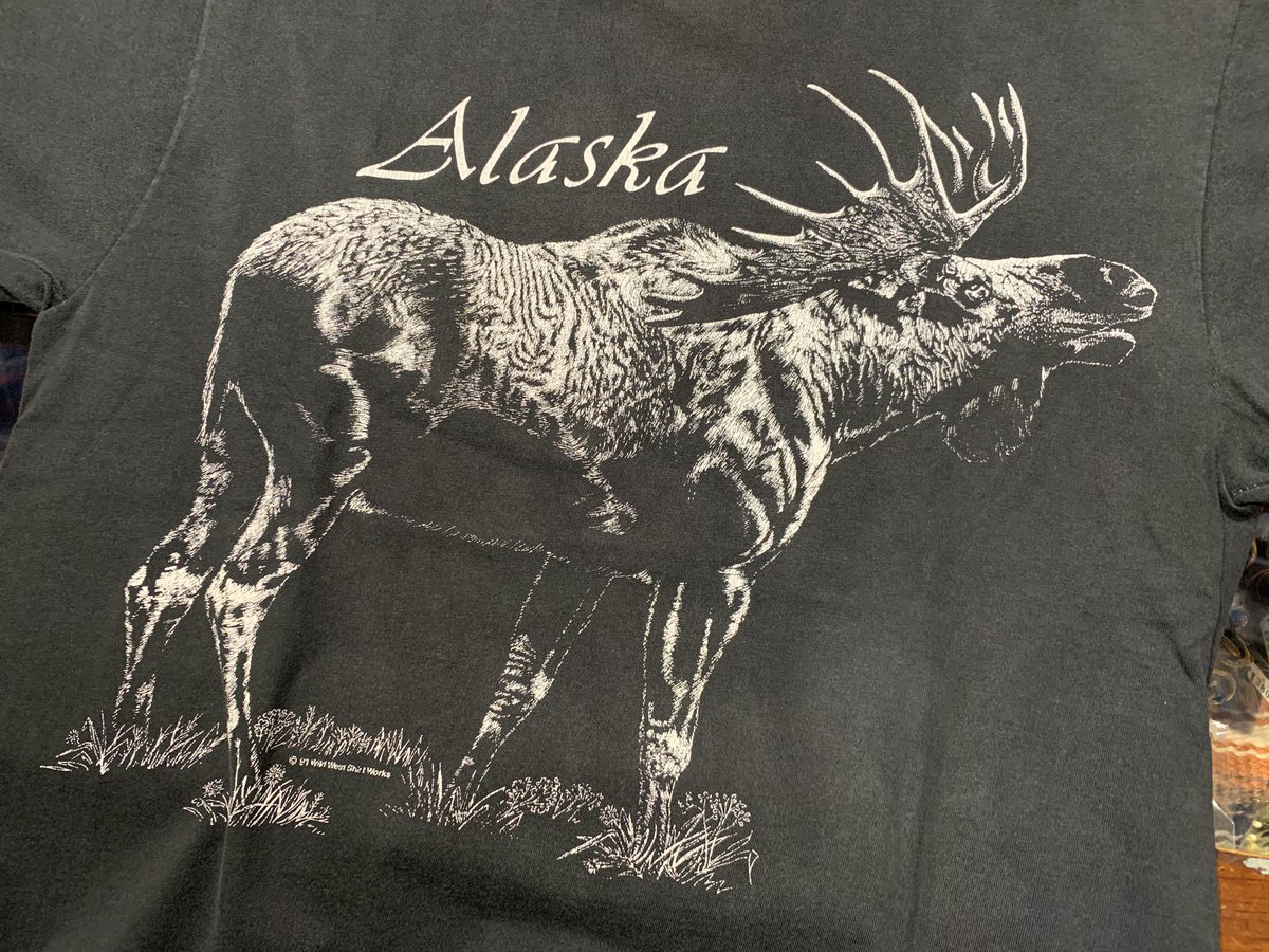outsidekawasaki's tweet photo. USED JERZEES
Print Tee Shirts
-ALASKA-
Made In USA 🇺🇸

Size L
Price ¥5500 Taxin

#アウトサイド川崎 #川崎 #古着 #川崎古着 #神奈川古着 #川崎古着マップ #川崎アメカジ #神奈川古着屋 #川崎古着屋 #jerzees #ジャージーズ #alaska #アラスカ #シングルステッチ #アメリカ製 #古着tシャツ https://t.co/QN8i0amnMi